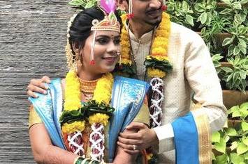 Marathi bride reception
