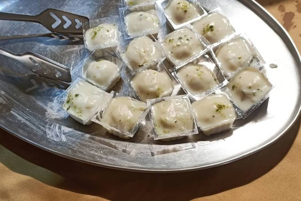 Food display