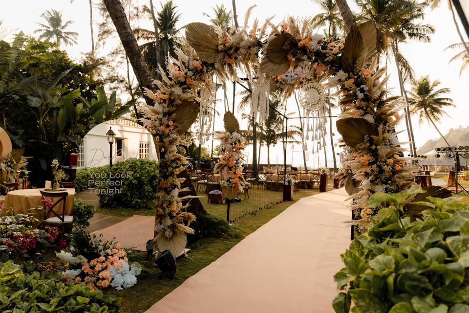 Entrance arch