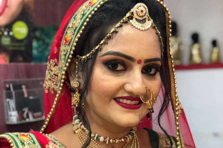 Bridal makeup