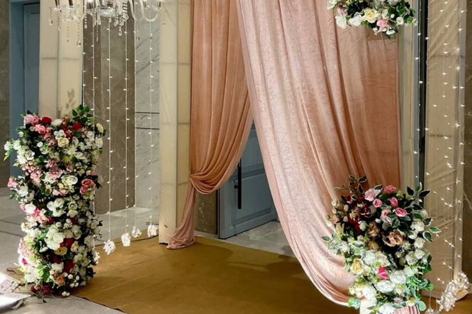 Entrance decor