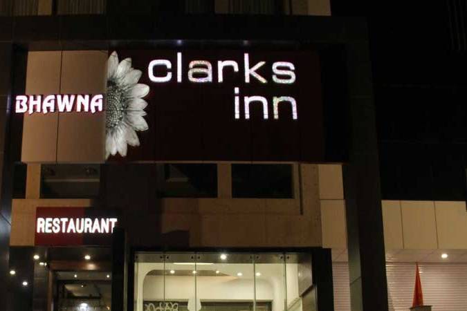 Clarks Inn Agra