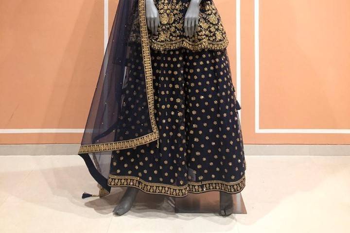 Bridal Lehenga-  Designer suit