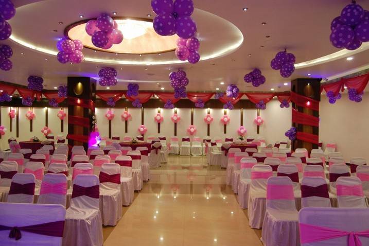 Banquet hall