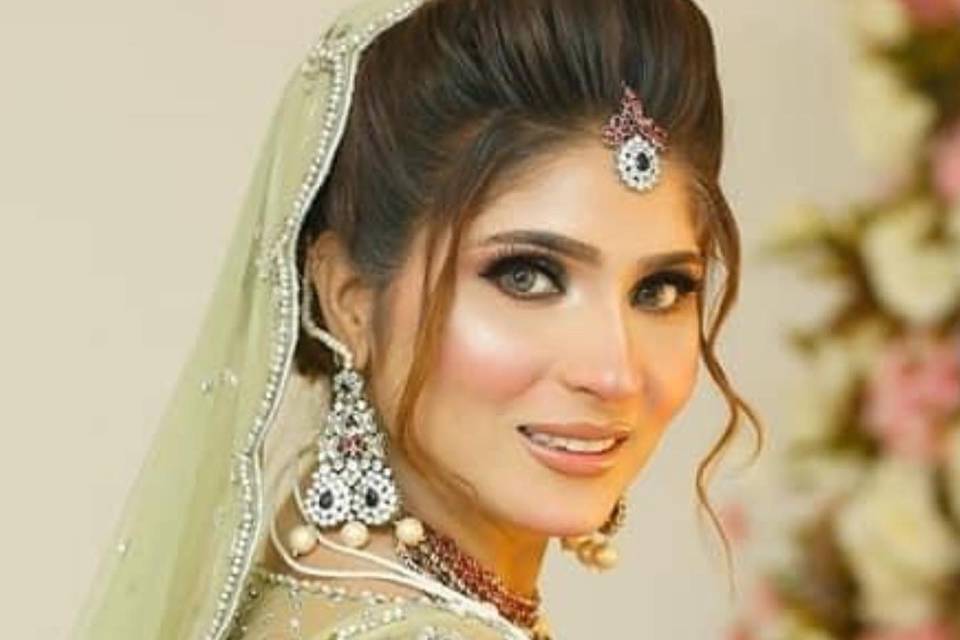 Preet Makeup Artistry - Makeup Artist - Rohini - Weddingwire.in