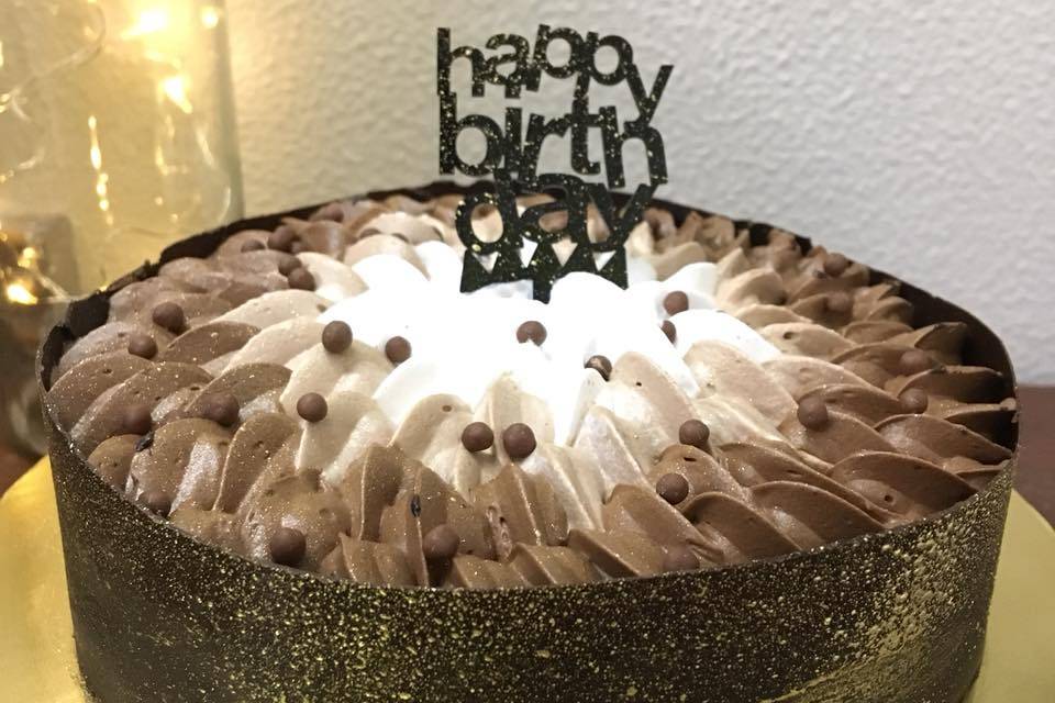 Aggregate more than 76 birthday cake for swati super hot - in.daotaonec