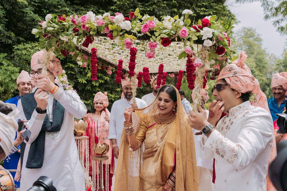 Bride entry