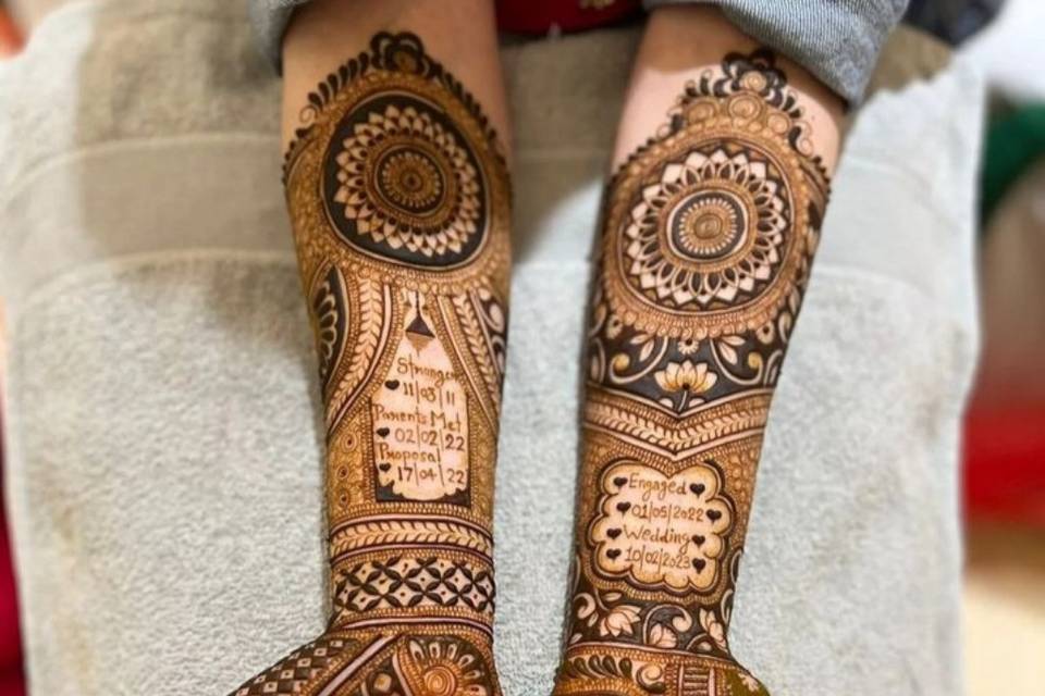 A k mehandi Artist