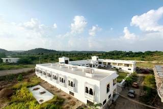 Vijayam Resort