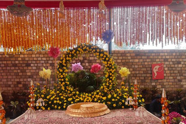 Stage decor