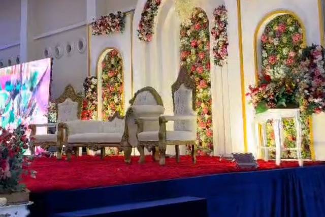 Stage decor