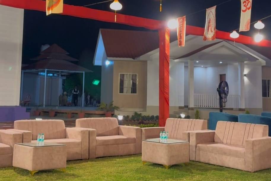 Lawn area