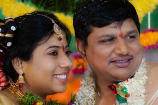 Bouncing Bulb Photography