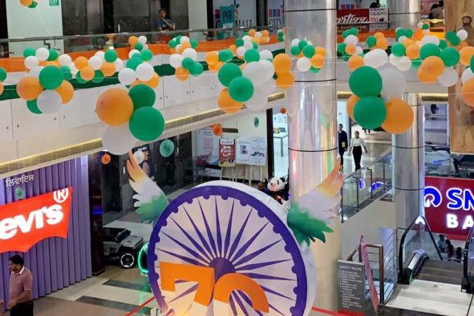 Balloon decor