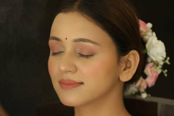 Party makeup