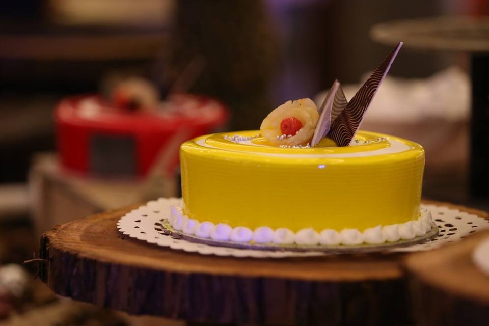 Mango cake