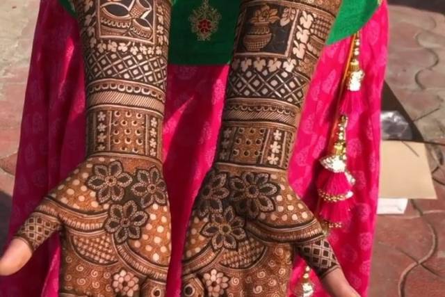 arabic bridal mehndi designs Best Gujarati Mehndi DesignsFashionMore Pins  Like This At FOSTERGINGER… | Henna tattoo designs, Mehndi designs for  hands, Henna designs