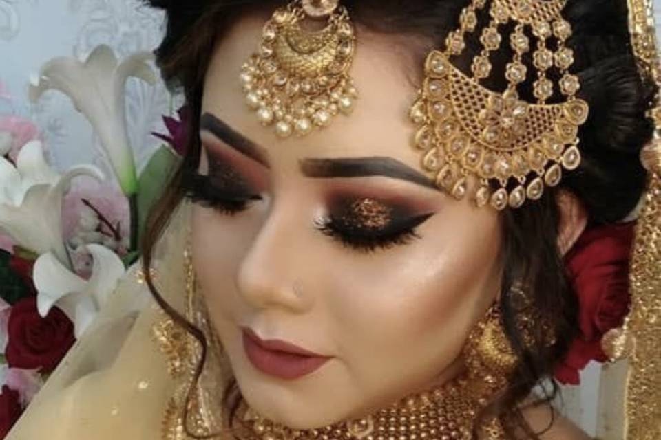 Bridal makeup