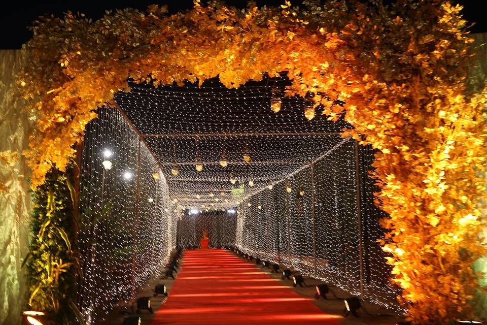 Passage Decor