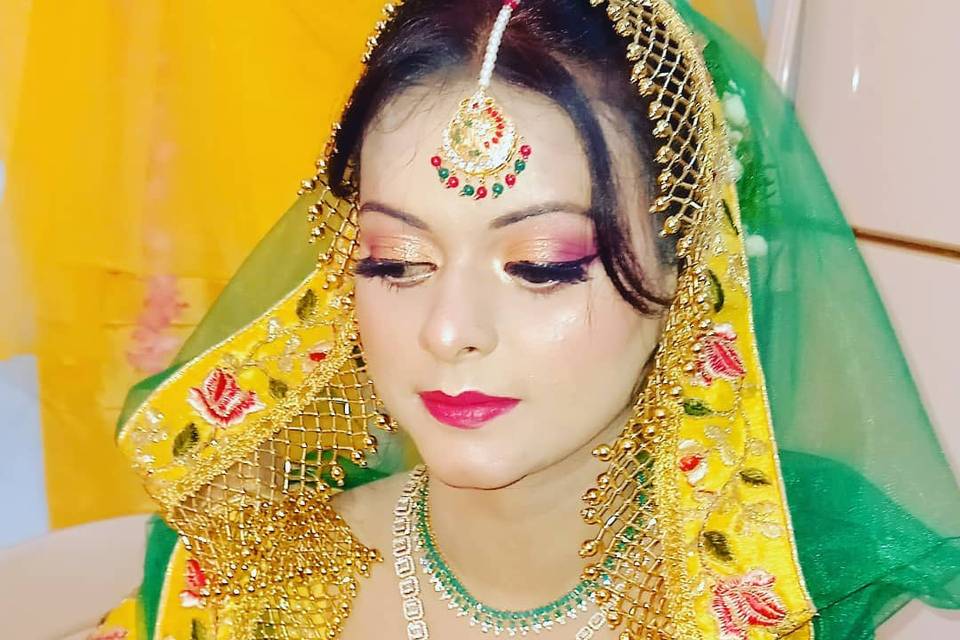 Makeup by khatija Begum
