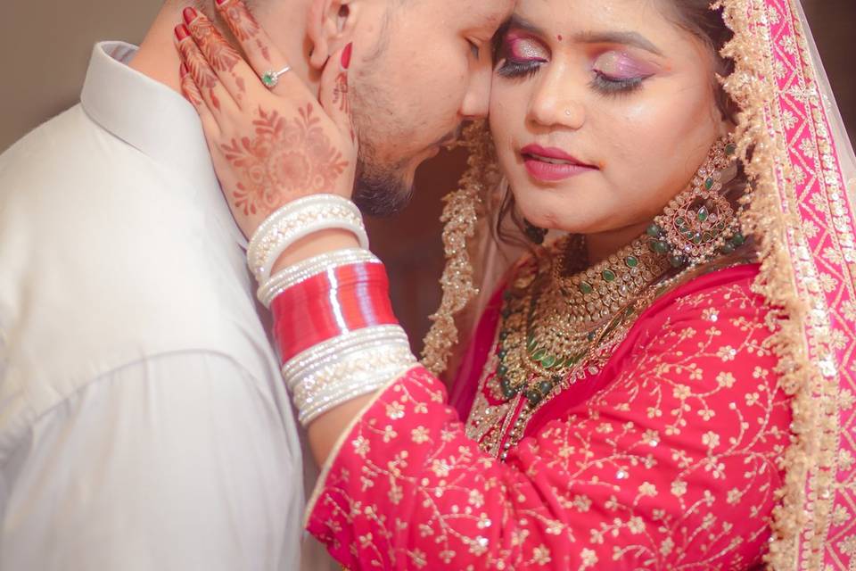 Weddingphotographer-Avneet Singh Films-CoupleShot (4)