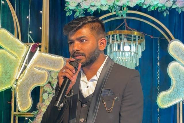 Anchor Shivam Rathi