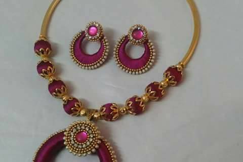 Necklace & earrings