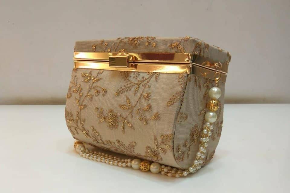 Clutch bags