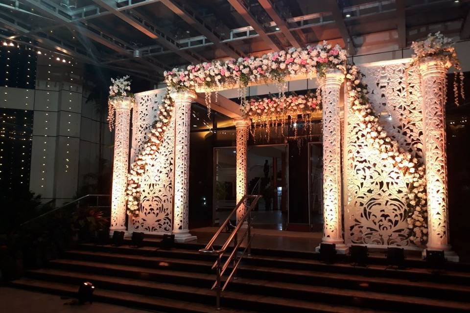 Entrance decor