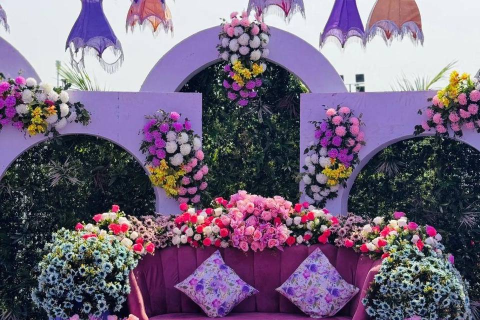 Mama Production & Decor