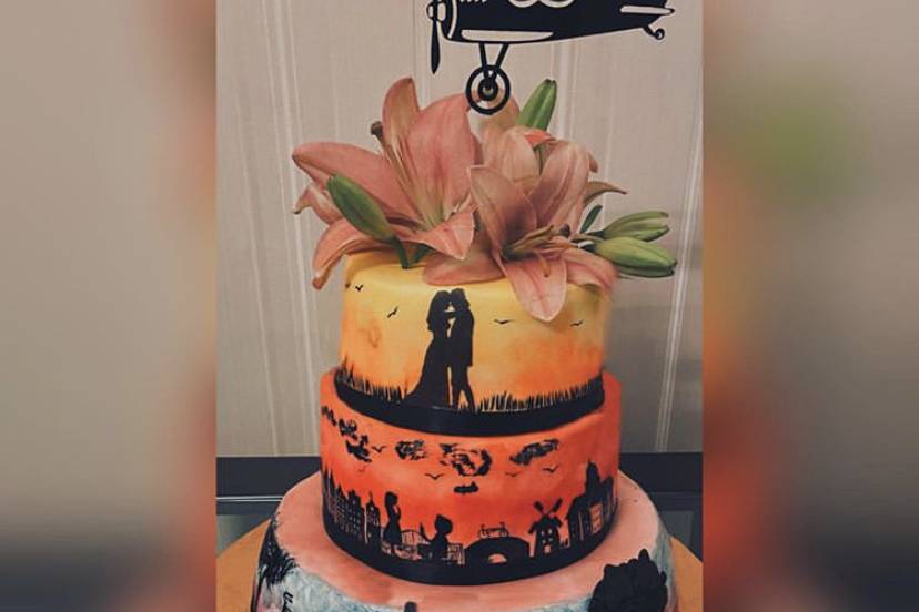 Handpainted wedding cake