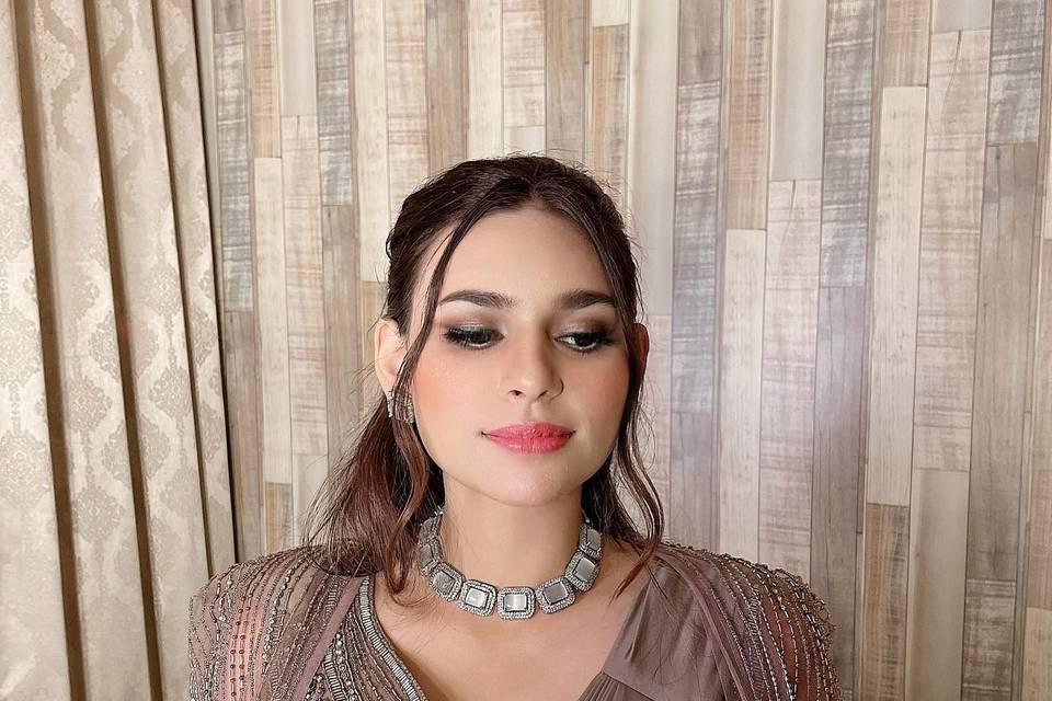 Stylistaqueen_1692424066_3172605478958765934_44705637245