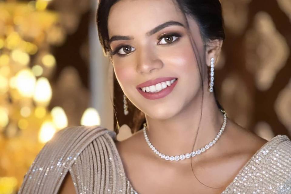 Stylistaqueen_1724938370_3445355227359412120_44705637245