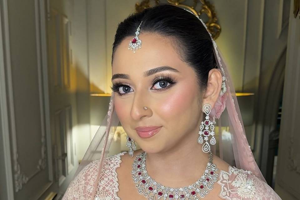 Stylistaqueen_1729314806_3482067432586609199_44705637245