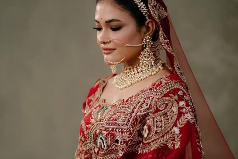 Stylistaqueen_1729594776_3484415994171646977_44705637245