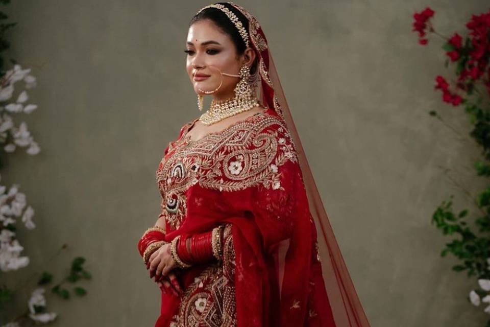 Stylistaqueen_1729594776_3484415994305951031_44705637245