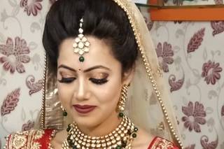 Manju Beauty Parlour, Mahendragarh