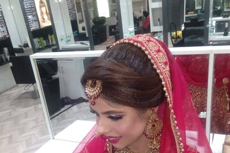 Bridal makeup