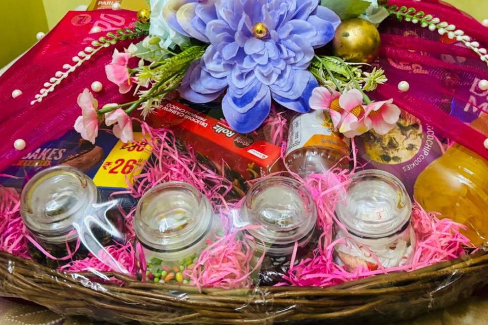 Hamper