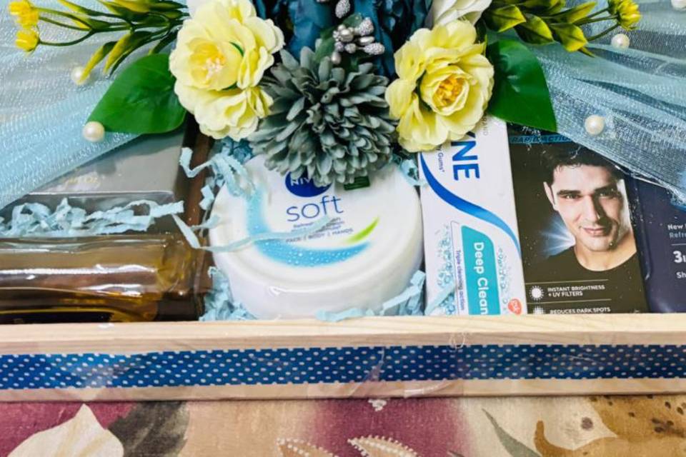 Groom hamper