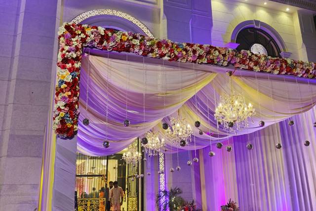 Entrance decor