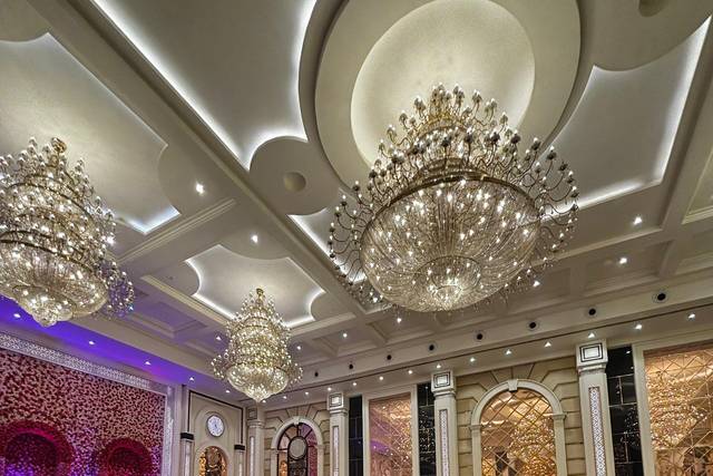 Banquet hall