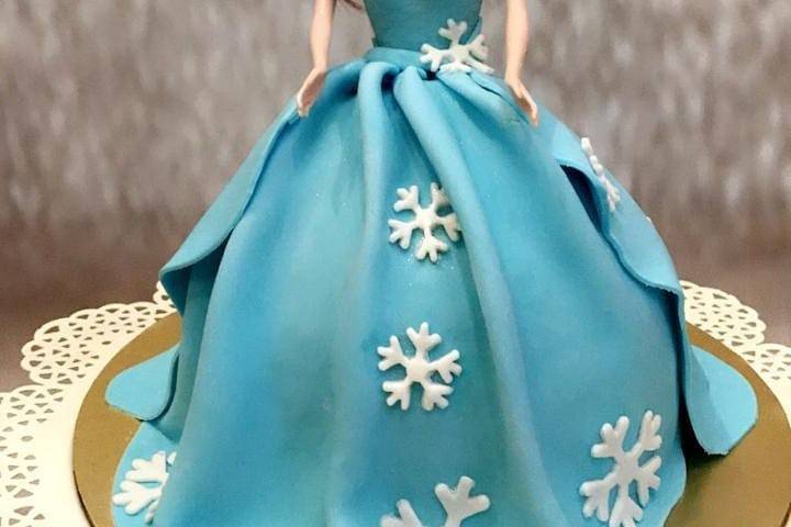 Praline Designer Cakes by Kriti Malhotra