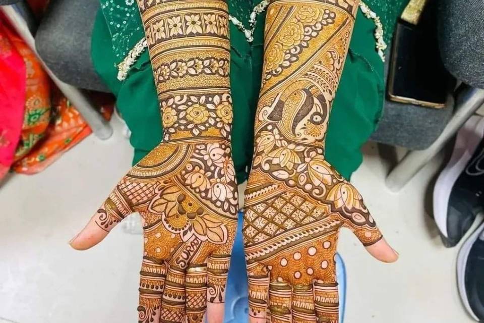 Uk Mehndi Artist 9557370462