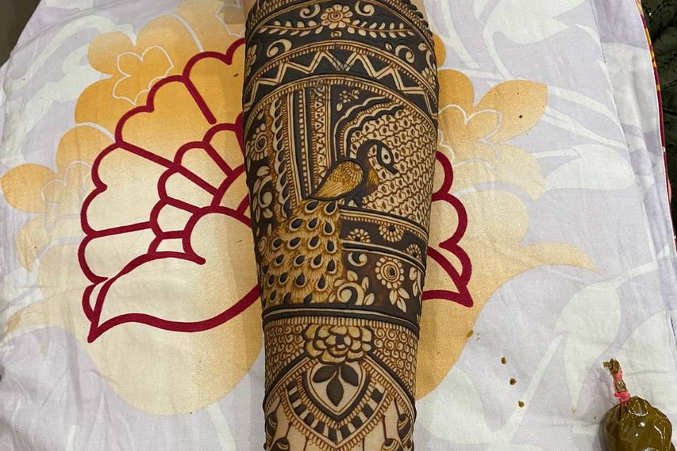 Uk Mehandi Artist