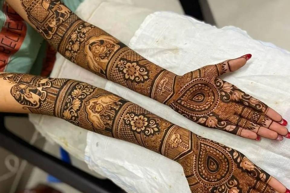 Uk Mehandi Artist