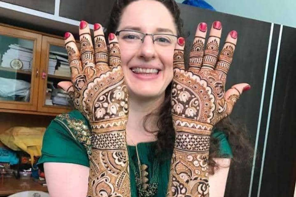 Sahil Mehendi Artist