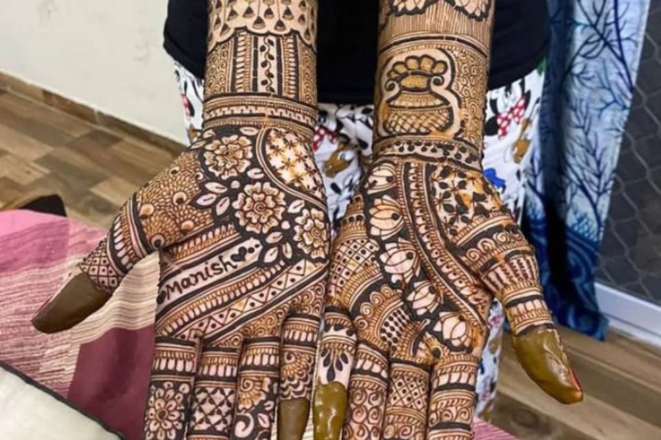 Sahil Mehendi Artist