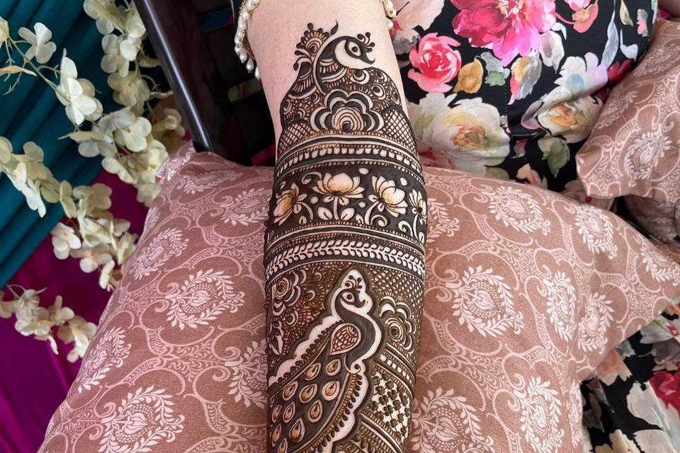 Sahil Mehendi Artist