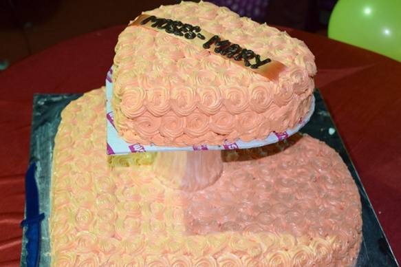 Designer cake